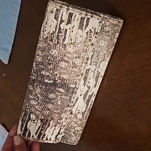 BRAND NWT Hobo Ardor lizard print wallet